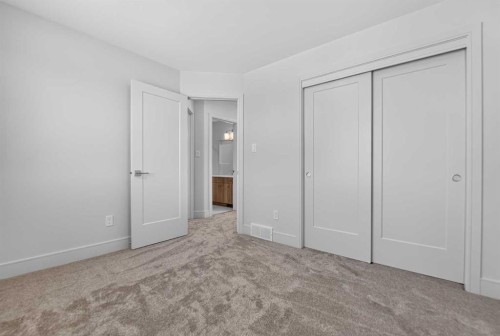 2526 44 Street South, Lethbridge, AB 