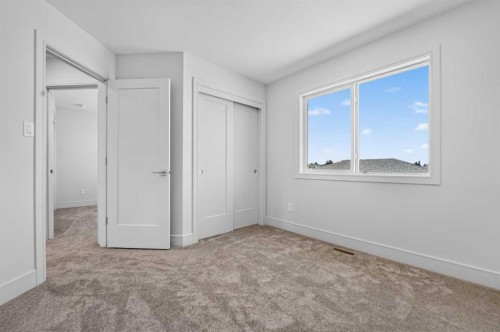 2526 44 Street South, Lethbridge, AB 