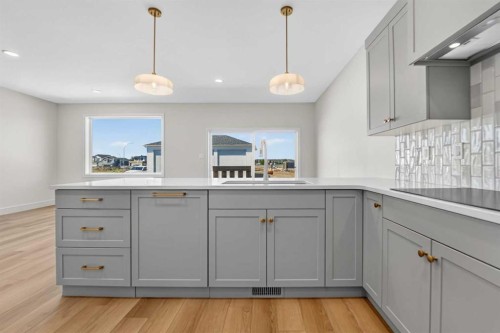 2526 44 Street South, Lethbridge, AB 
