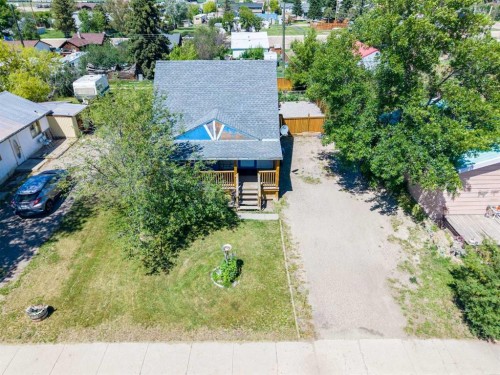 305 1 Avenue South, Coutts, AB 