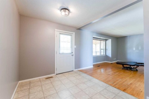 305 1 Avenue South, Coutts, AB 