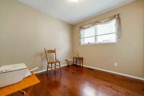 441 Edinburgh Road West, Lethbridge, AB - Indoor Photo Showing Other Room