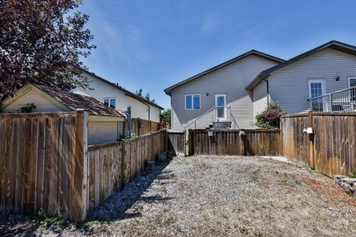215 Haru Moriyama Place North, Lethbridge, AB - Outdoor With Exterior