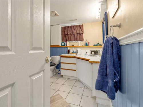 106 Ojibwa Place West, Lethbridge, AB - Indoor