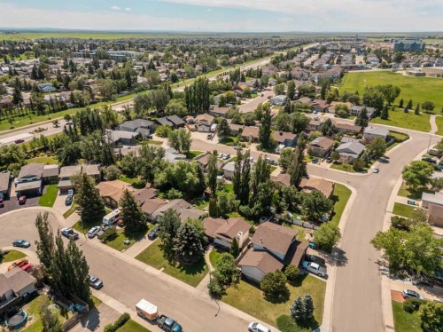 106 Ojibwa Place West, Lethbridge, AB - Outdoor With View