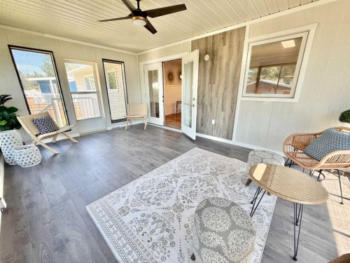 221 Mcdermott Road, Coalhurst, AB - 