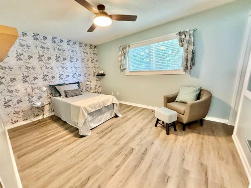 221 Mcdermott Road, Coalhurst, AB - Indoor Photo Showing Bedroom