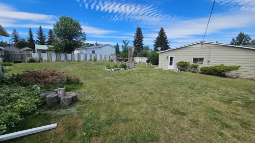104 1 A Avenue, Coutts, AB - Outdoor