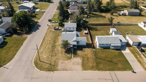 180 E 400 N, Raymond, AB - Outdoor With View