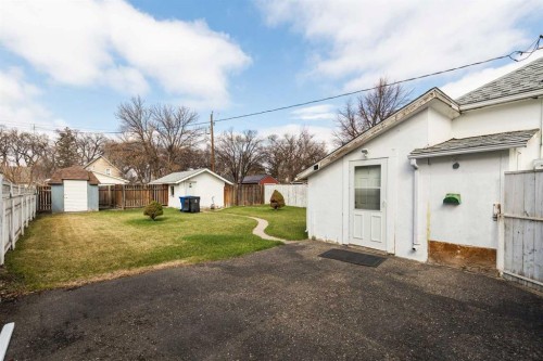538 12C Street North, Lethbridge, AB - Outdoor