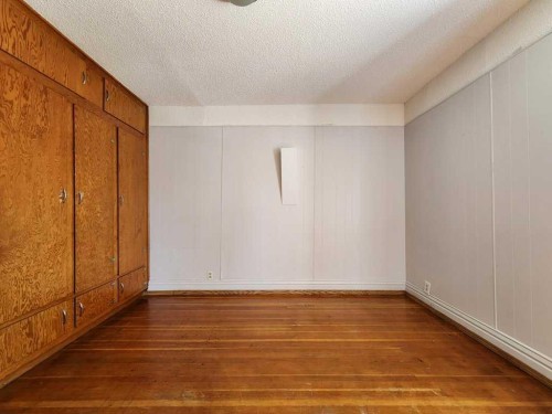 2229 210 Street, Bellevue, AB - Indoor Photo Showing Other Room