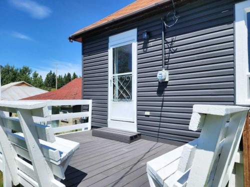2229 210 Street, Bellevue, AB - Outdoor With Deck Patio Veranda