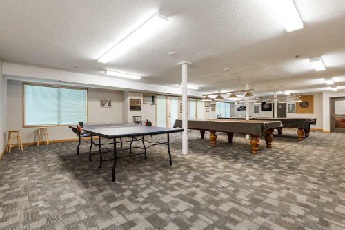 104-75 1 Avenue South, Lethbridge, AB - Indoor Photo Showing Other Room