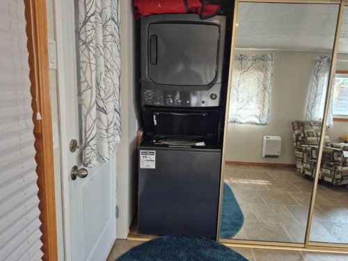 30 Mount Vista Drive, Cardston, AB - Indoor Photo Showing Other Room