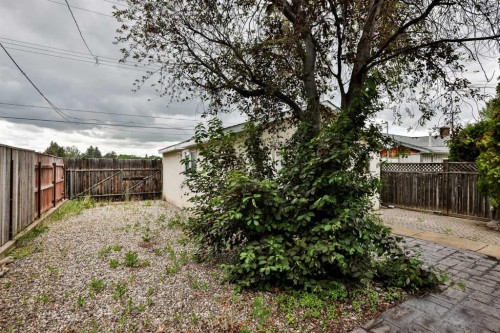 936 13 Street South, Lethbridge, AB - Outdoor