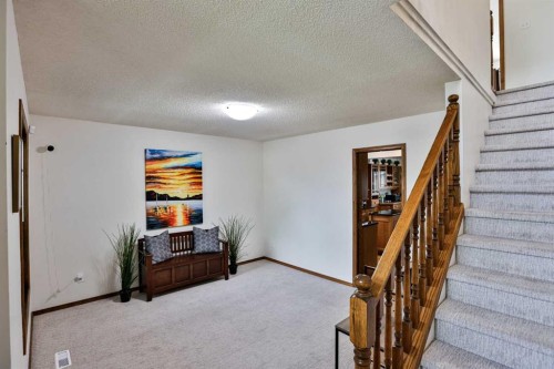 936 13 Street South, Lethbridge, AB - Indoor Photo Showing Other Room