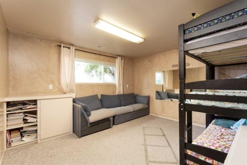 258 Mcdermott Road, Coalhurst, AB - Indoor