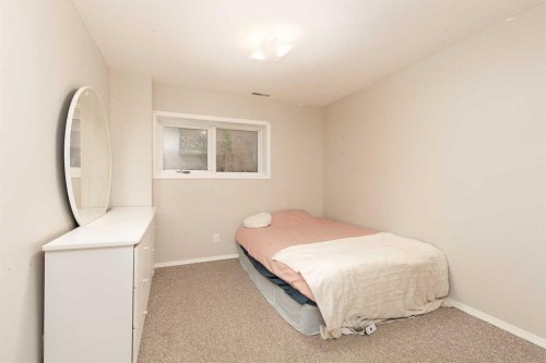 258 Mcdermott Road, Coalhurst, AB - Indoor Photo Showing Bedroom