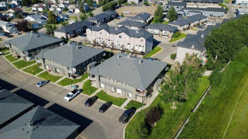 3-750 Heritage Boulevard West, Lethbridge, AB - Outdoor With View