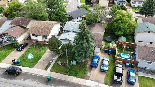 23 Dakota Road West, Lethbridge, AB 