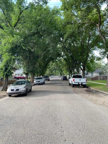 814 12 Street North, Lethbridge, AB - Outdoor