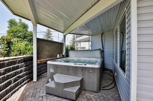 406 Meadow Lark Drive, Rural Lethbridge County, AB - Outdoor With Deck Patio Veranda With Exterior