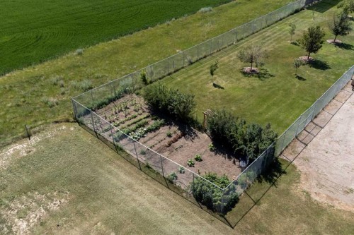 406 Meadow Lark Drive, Rural Lethbridge County, AB - Outdoor With View