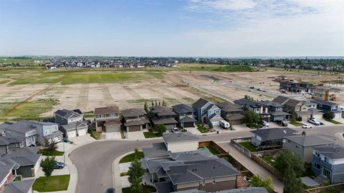 437 Devonia Way West, Lethbridge, AB - Outdoor With View