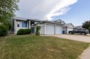 160 Heritage Boulevard West, Lethbridge, AB  - Outdoor With Facade 