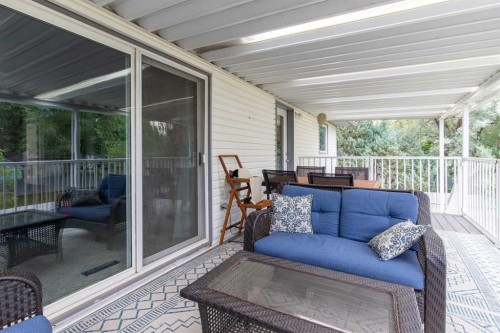 160 Heritage Boulevard West, Lethbridge, AB - Outdoor With Deck Patio Veranda With Exterior