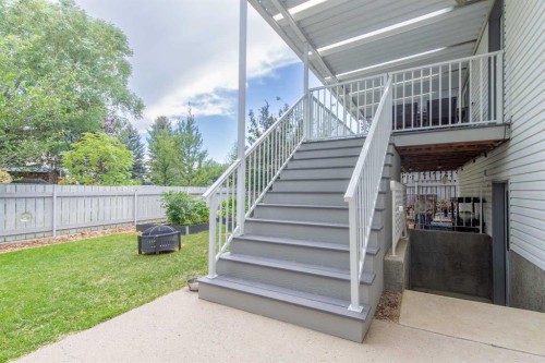 160 Heritage Boulevard West, Lethbridge, AB - Outdoor