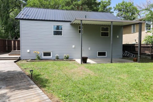819 5 Street South, Lethbridge, AB - Outdoor With Exterior