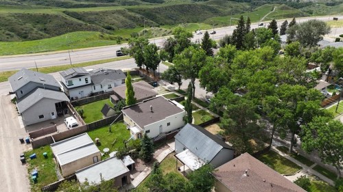 819 5 Street South, Lethbridge, AB - Outdoor With View
