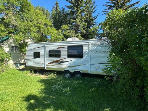 1310 84 Street, Coleman, AB - Outdoor