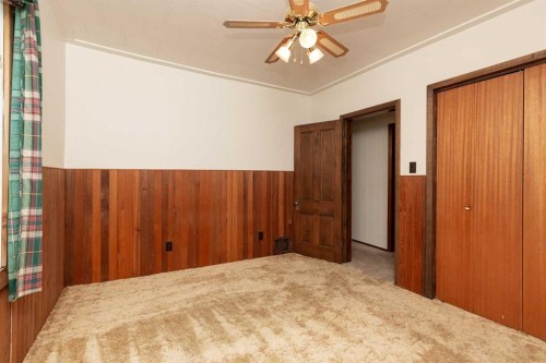 1238 7 Avenue South, Lethbridge, AB - Indoor Photo Showing Other Room