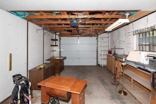 1238 7 Avenue South, Lethbridge, AB - Indoor Photo Showing Garage