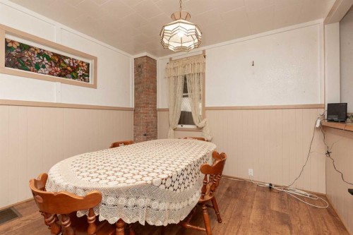 1238 7 Avenue South, Lethbridge, AB - Indoor