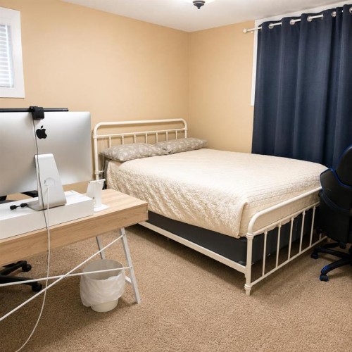 414 Centennial, Nobleford, AB - Indoor Photo Showing Bedroom