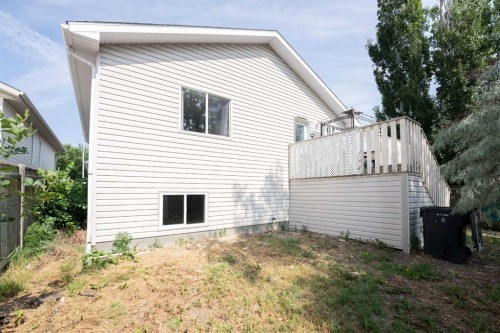 218 Uplands Boulevard North, Lethbridge, AB - Outdoor With Exterior