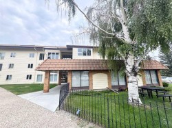 304-65 Temple Boulevard WESTLethbridge, AB T1K 5M2