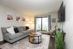 302-855 Columbia Blvd WESTLethbridge, AB T1K 5B8