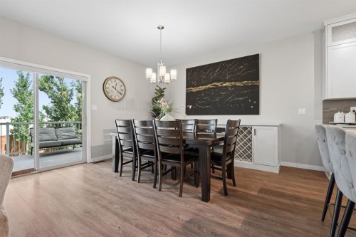 409 Devonia Way West, Lethbridge, AB - Indoor Photo Showing Dining Room