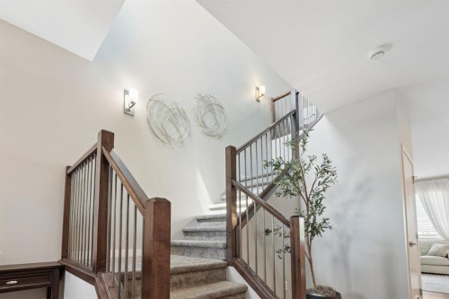 409 Devonia Way West, Lethbridge, AB - Indoor Photo Showing Other Room