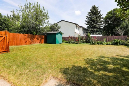 1031 Cameron Road South, Lethbridge, AB - Outdoor