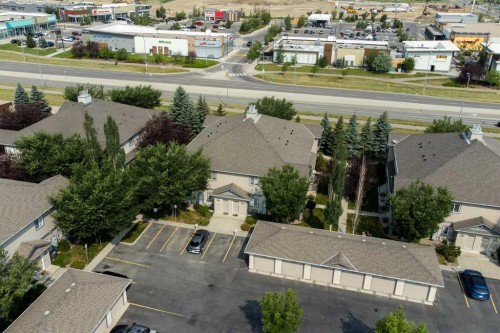 3-129 Silkstone Road West, Lethbridge, AB - Outdoor With View