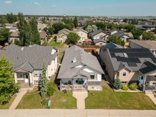 215 Grand River Boulevard West, Lethbridge, AB - Outdoor