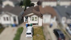 332 Lynx Crescent NORTHLethbridge, AB T1H 6X7