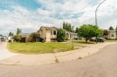 194 Mt Blakiston Road West, Lethbridge, AB  - Outdoor 