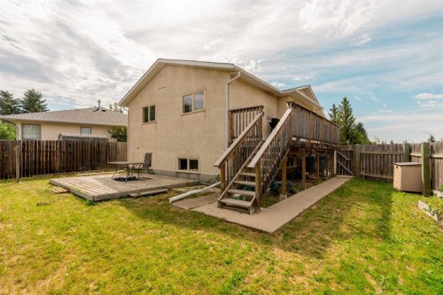 194 Mt Blakiston Road West, Lethbridge, AB - Outdoor