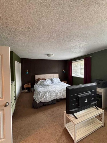 425 Normandy Road South, Lethbridge, AB 